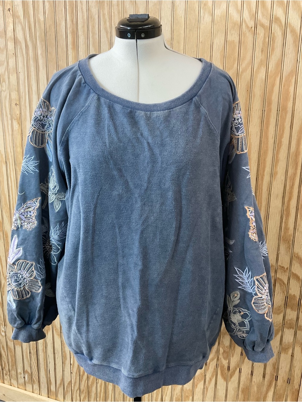Dusty Blue Embroidered Balloon Sleeve Sweatshirt